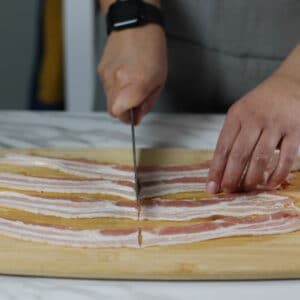 slicing bacon