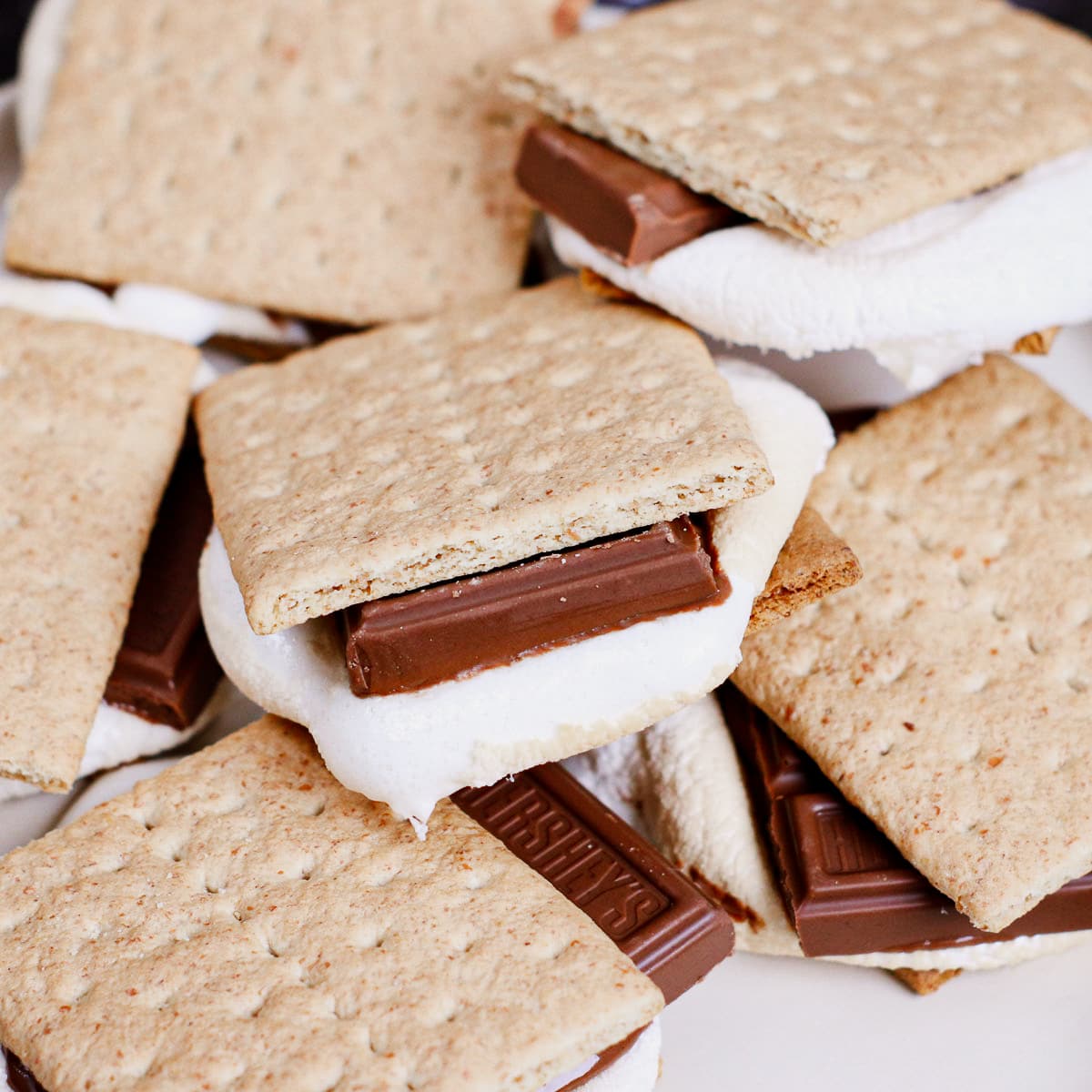 Air fried s'mores in a plate