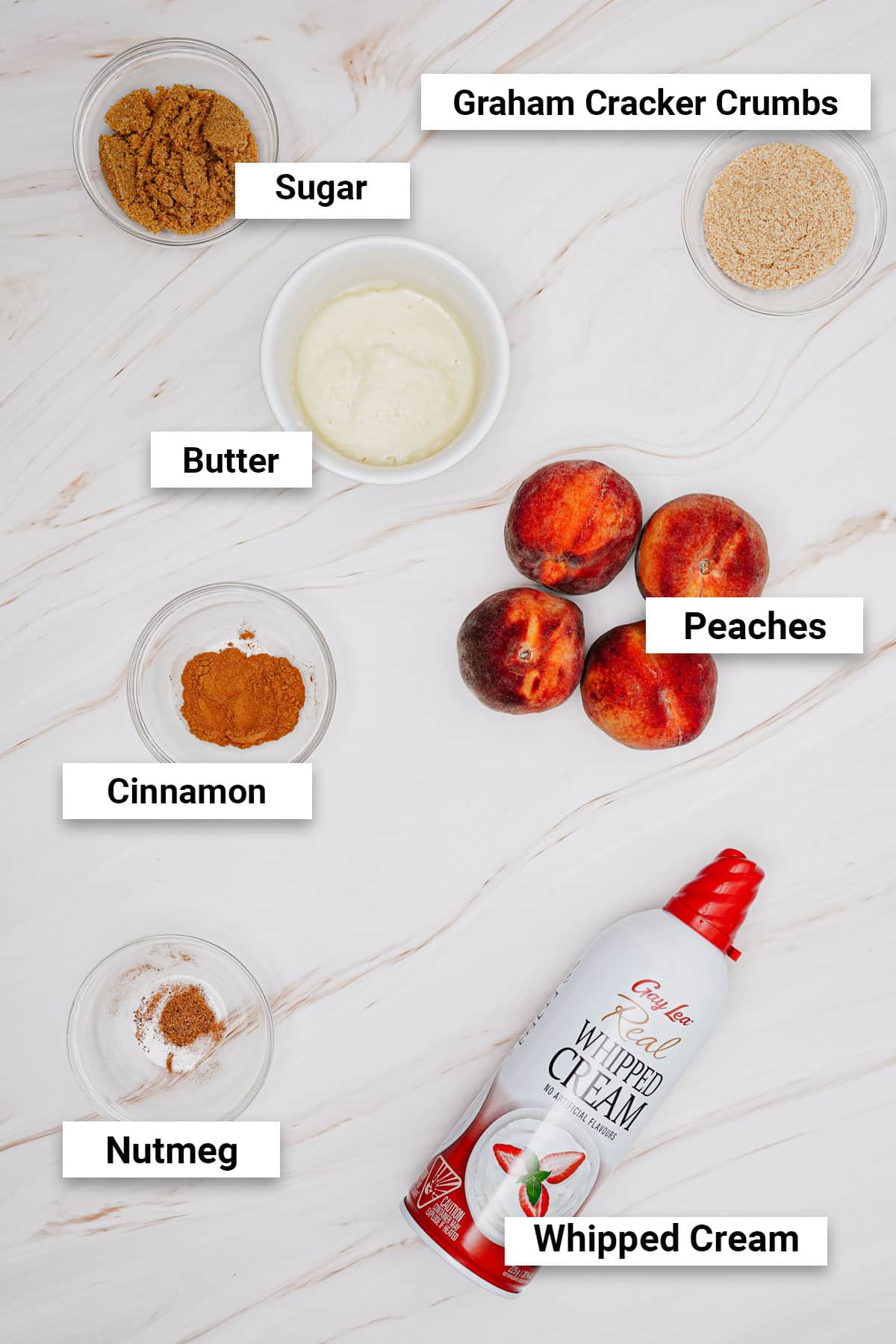 Ingredients for grilled peaches with cream