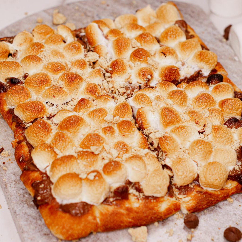 S'mores Pizza in Air Fryer