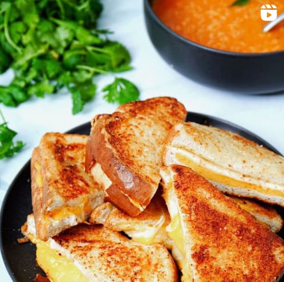 Instagram Reel- Grilled Cheese Sandwich in Air Fryer