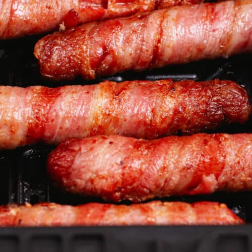 Cooking bacon wrapped hot dogs in air fryer