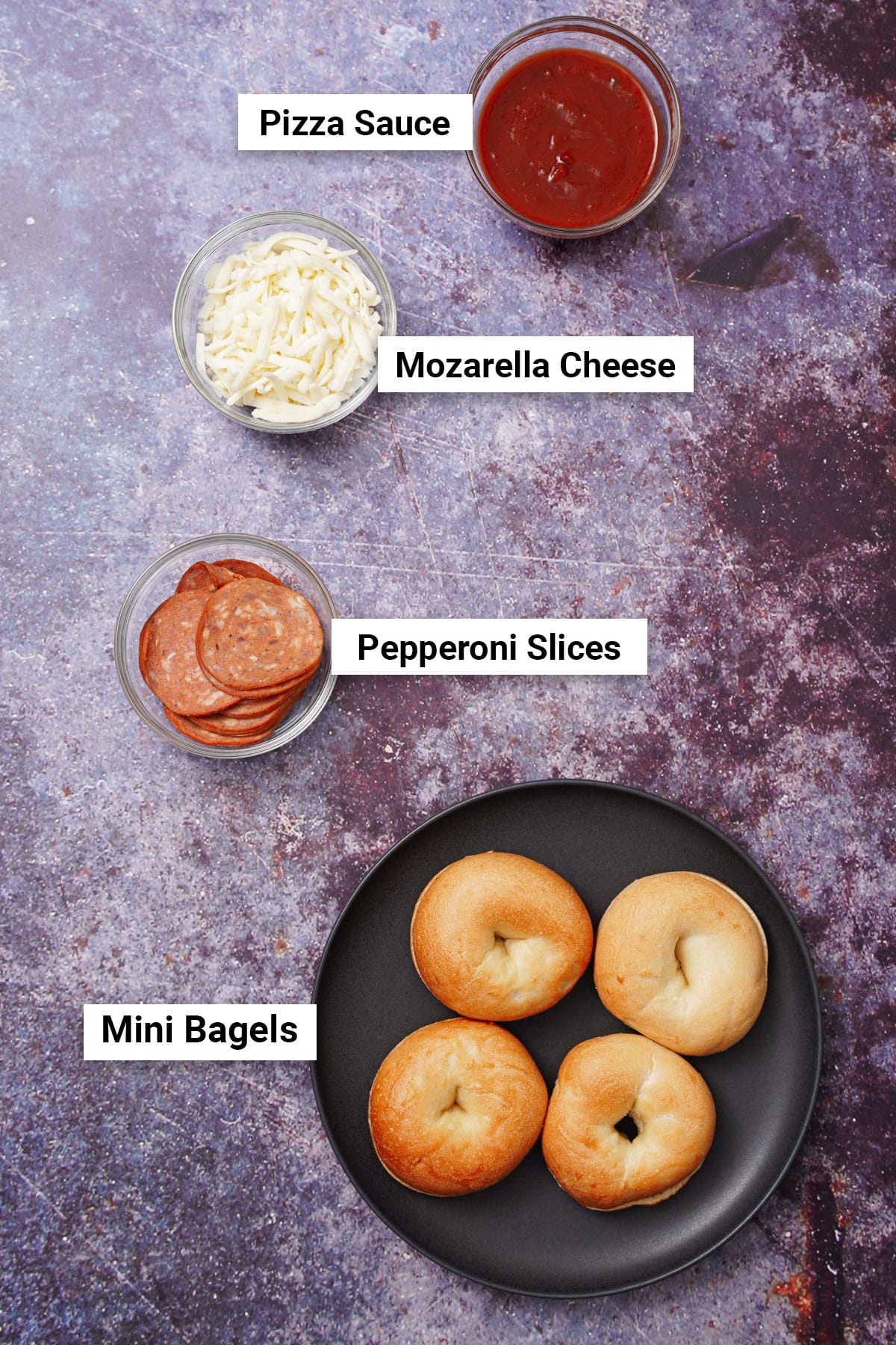 Ingredients for mini pizza bagels
