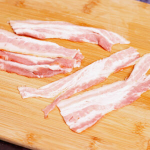 Halved bacon strips, crosswise