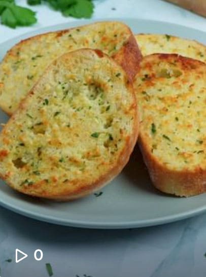 TikTok - Air fryer garlic bread recipe
