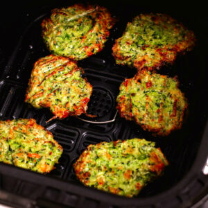 Cooking zucchini fritters in air fryer