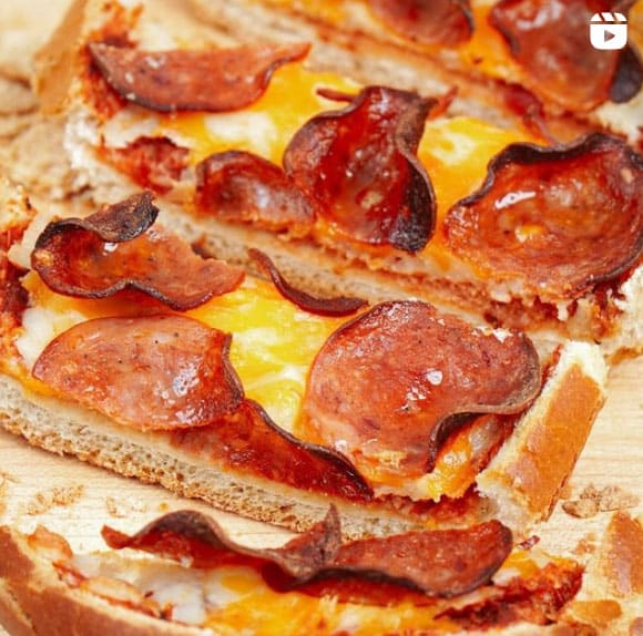 Instagram Reel - Air Fryer French Bread Pizza