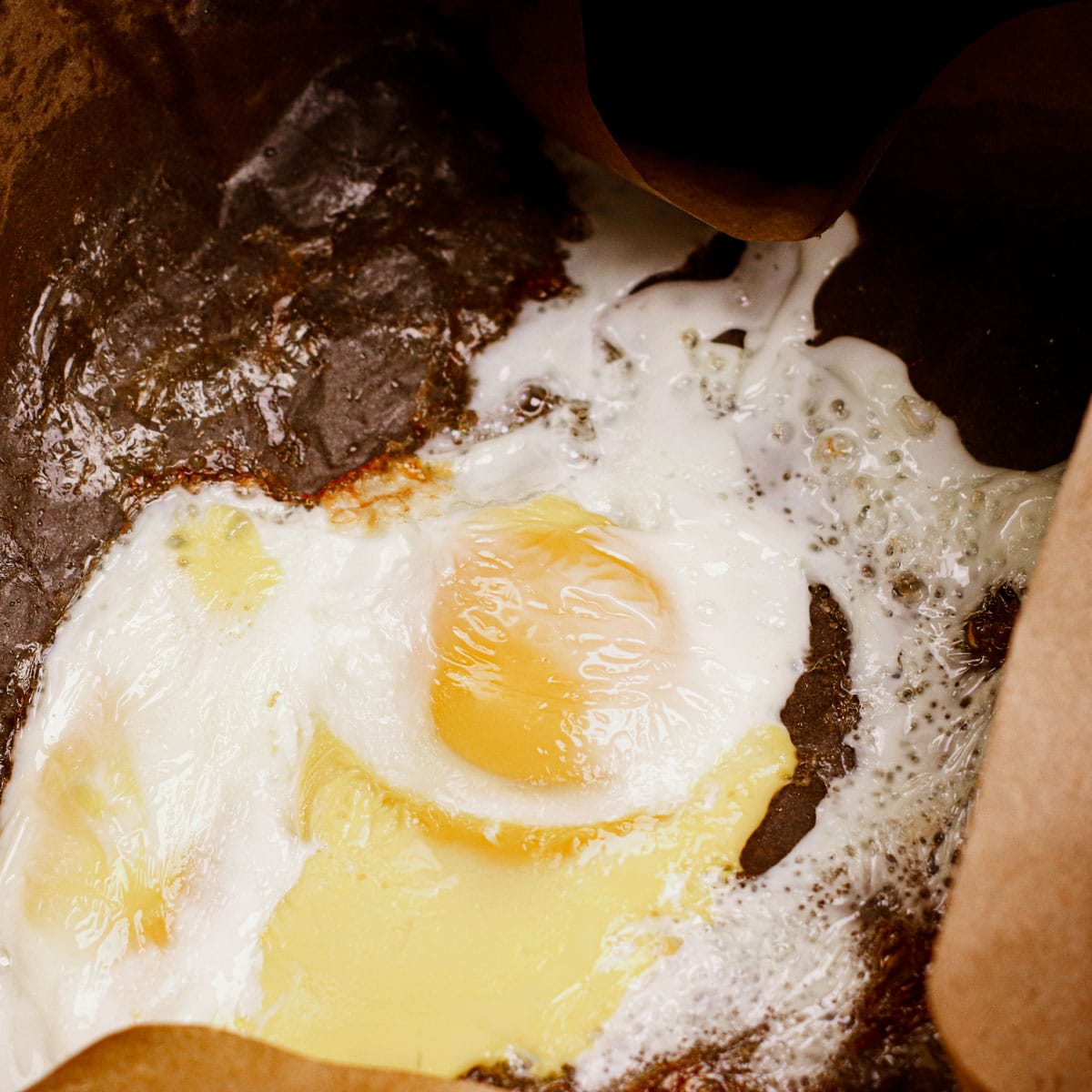 Cooking a single sunny side up egg in air fryer
