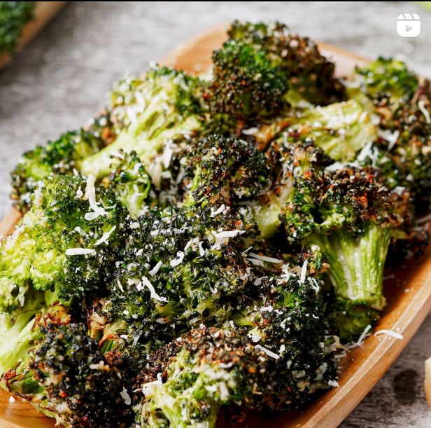 Instagram Post - Air Fryer Parmesan Broccoli