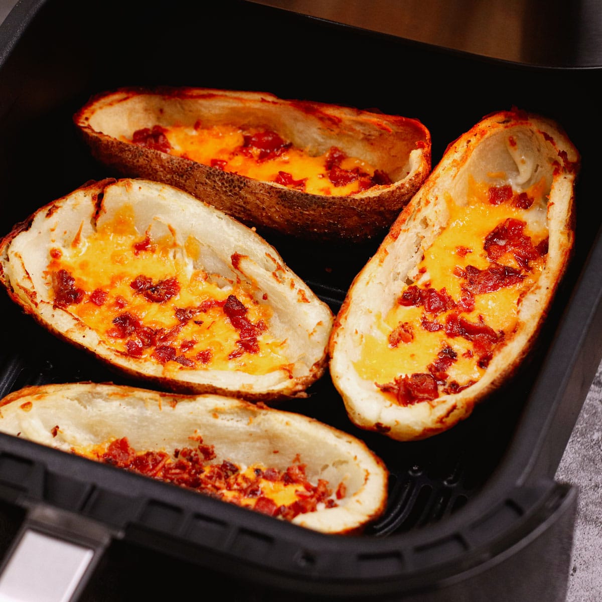 Baking potato skins in air fryer with toppings