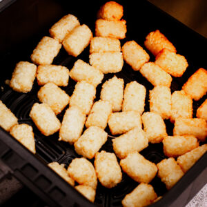 Cooking frozen tater tots in air fryer